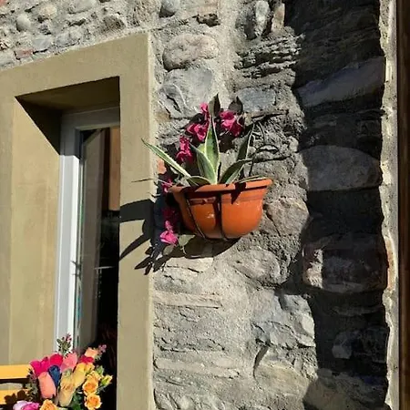 Il Vicolo Agli Orti - Centro Storico - * Bellano