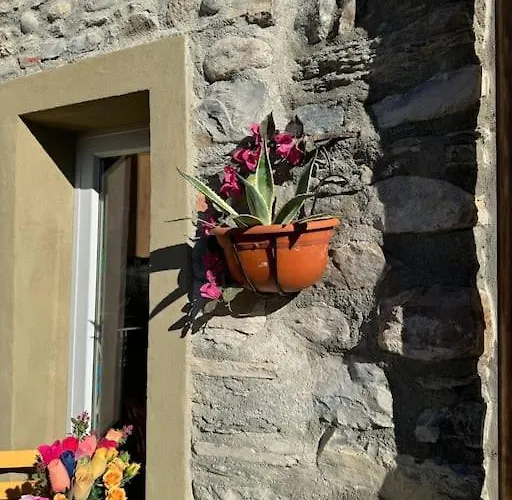 Il Vicolo Agli Orti - Centro Storico - * Bellano